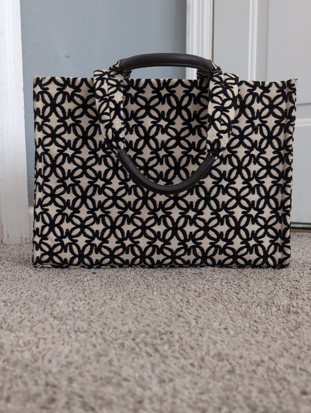 H&M Black & Cream Patterned Tote Bag